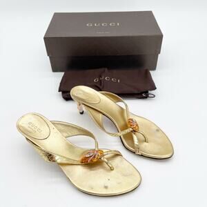 Gucci Tom Ford Era SS2004 Gold Metallic Snakeskin Kitten Heel Thong Sandals US 6